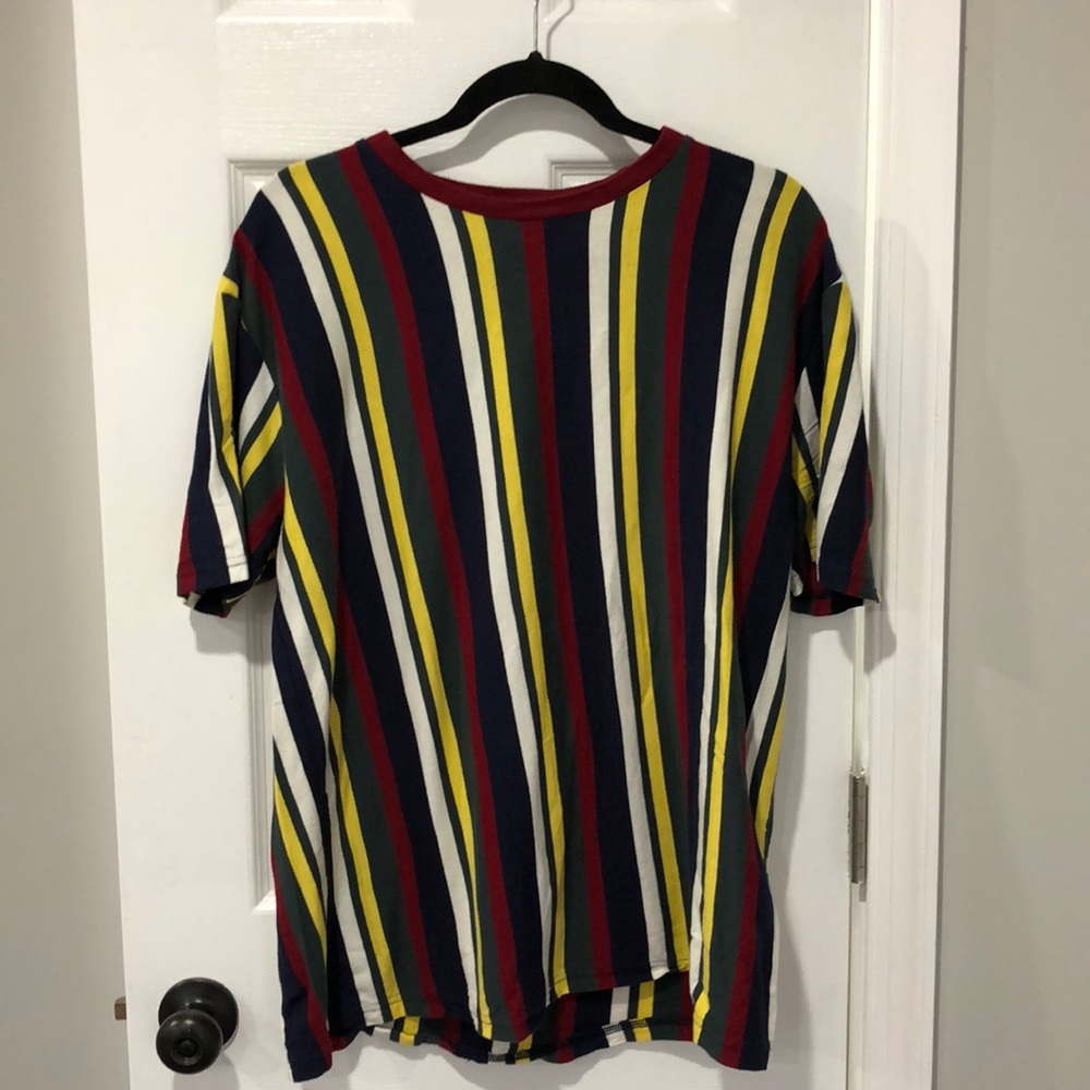 Forever 21 Mens NWOT t-shirt. Size Large.